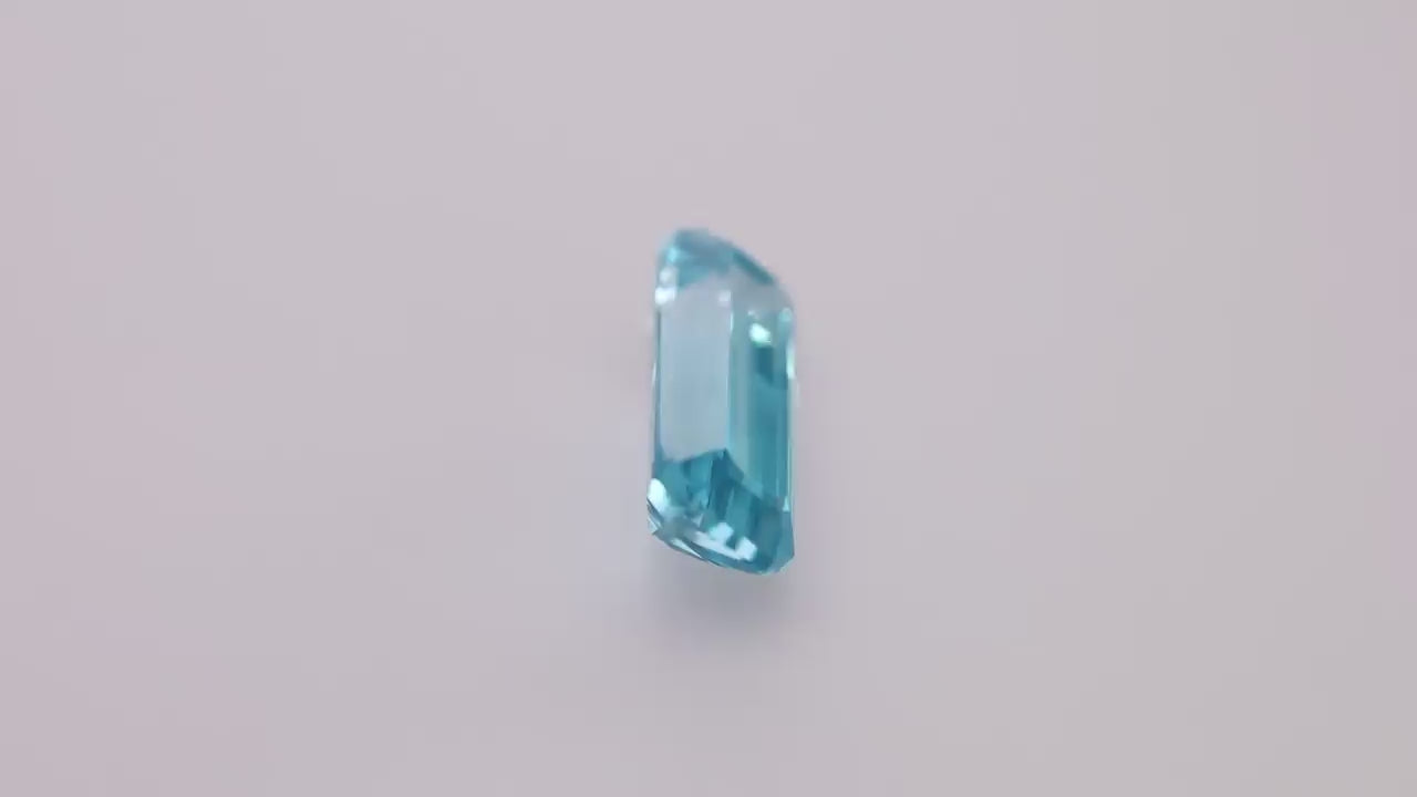 Blue Zircon 7.51 ct